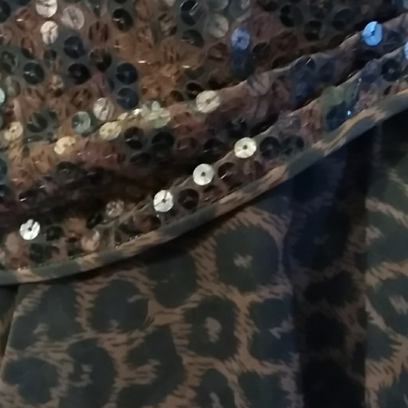 Dress - Picture 4 of 4